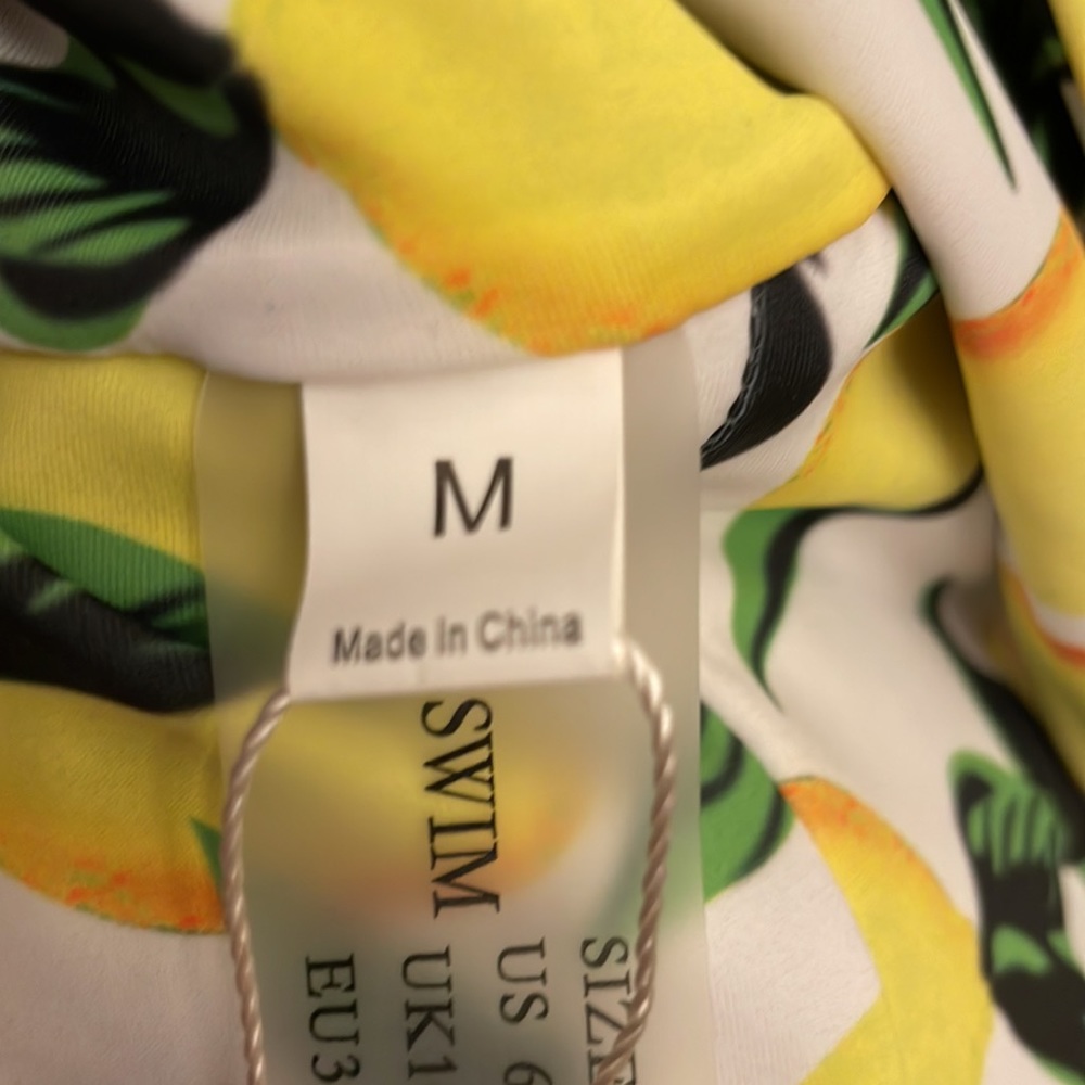 Zaful Lemon Print Bikini Top - Yellow and Green - Picture 7 of 7